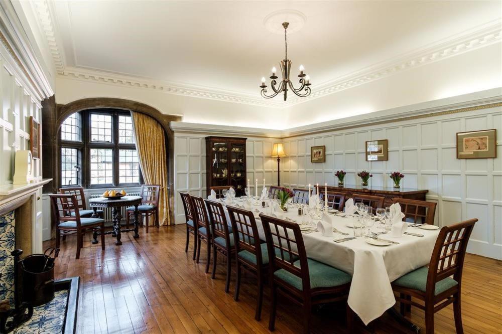 Hotel Westminster College à CBG Extérieur photo