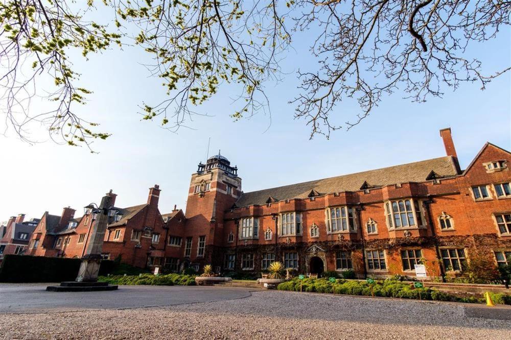 Hotel Westminster College à CBG Extérieur photo